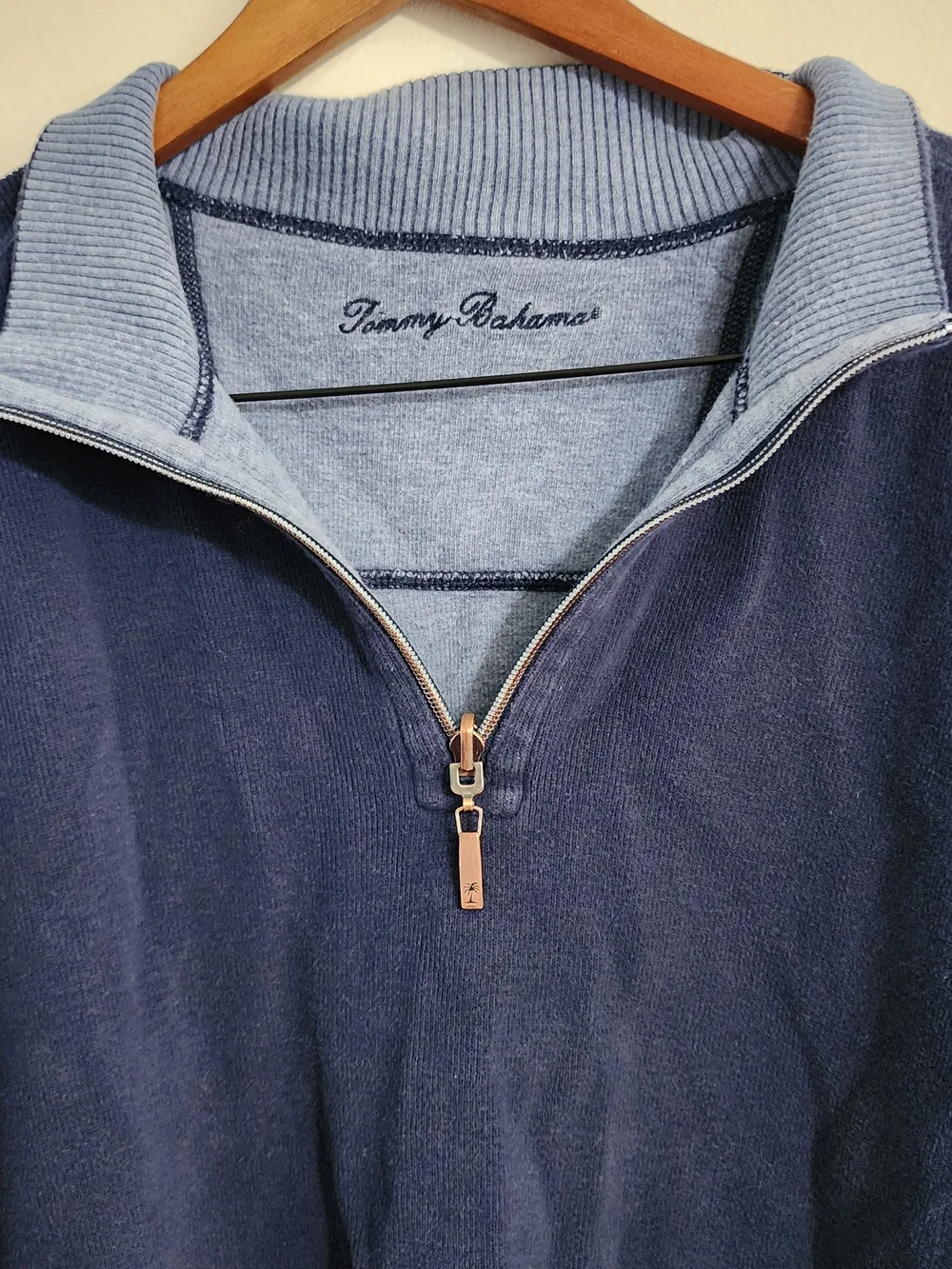 Tommy Bahama Navy Blue 1/4 Zip Pullover Sweatshirt Sweater